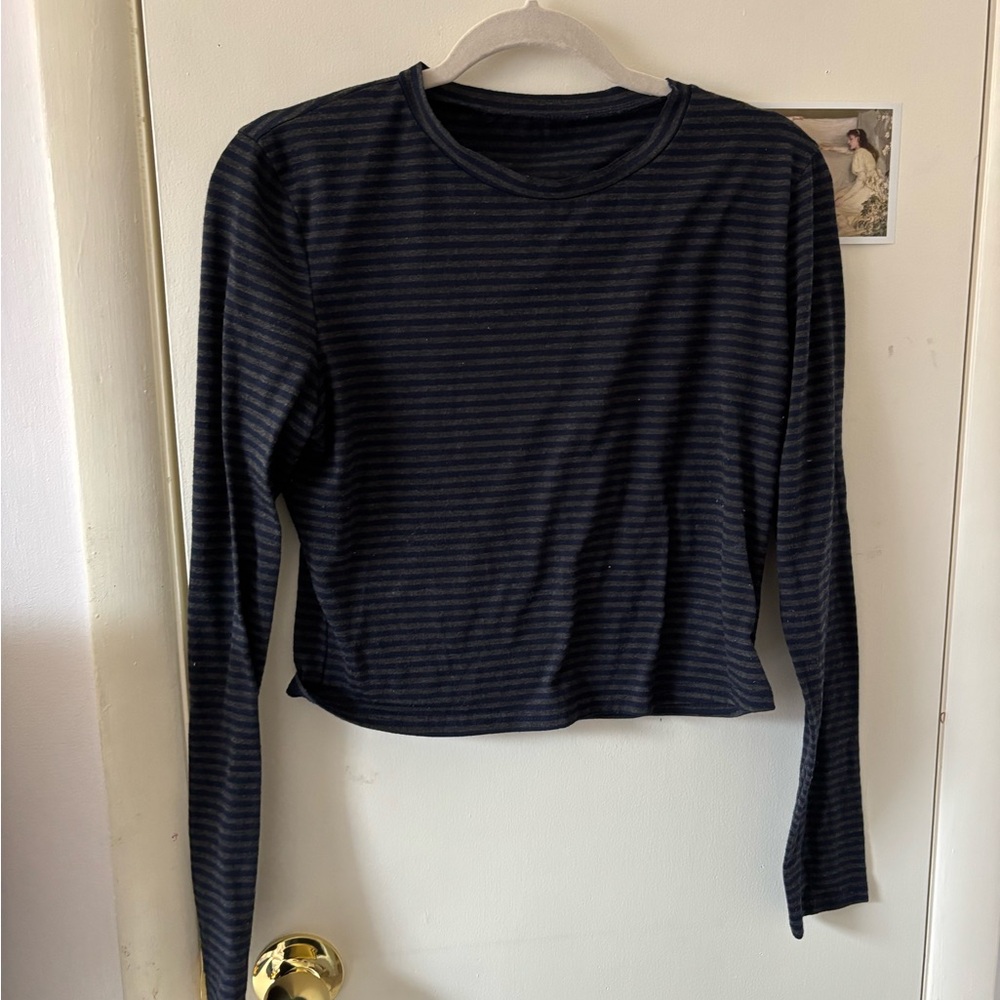 ROMWE Blue and Black Cropped Long Sleeve Tee